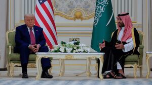 السعودية تُجمد التطبيع وتفشل الرهانات الأمريكية.. ما السبب؟