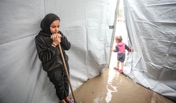 الأونروا تحذر: الاحتياجات في غزة ملحة وآلاف العائلات بلا مأوي