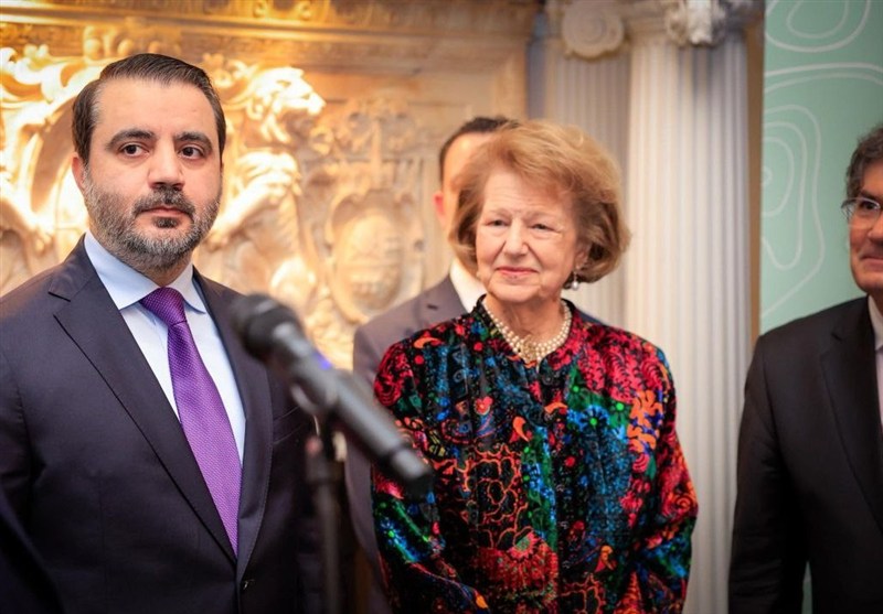 افتتاح سفارة سوريا في بريطانيا قبل تركيا.. قراءة في الدلالات السياسية للحكومة السورية الجديدة