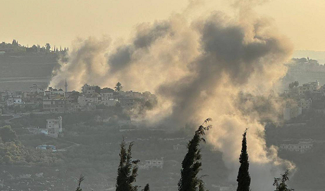 الكيان الصهيوني يشن غارات على بلدتي شحور ودير كيفا جنوبي لبنان