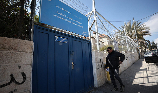 الكنيست يصادق على وقف تزويد منشآت الأونروا بالخدمات الحيوية