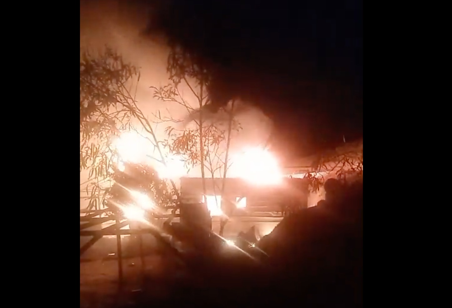 هجماتٌ وإحراق منازل.. المستوطنون يصعّدون اعتداءاتهم بالضفة الغربية