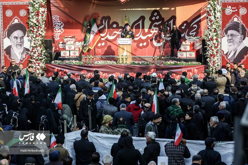 تشییع پیکر شهدای گمنام در تهران