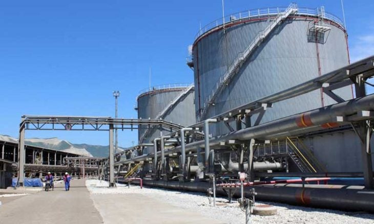 محطة نفط روسية تعلّق عملياتها عقب هجوم بزوارق مسيّرة