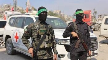 كتائب القسام تسلم جثامين 3 من أسرى الاحتلال