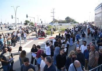 تسونامي الهجرة الصهيونية.. أزمة وجودية تضرب عمق المشروع الإسرائيلي