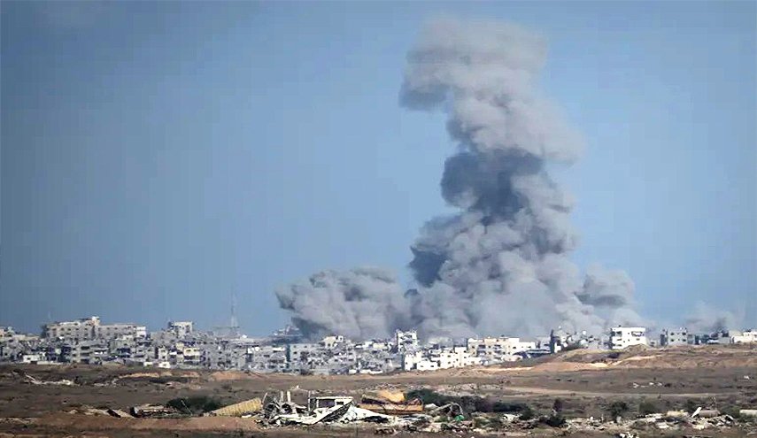 قوات الاحتلال تواصل انتهاكاتها.. قصف جوي ومدفعي شرق غزة