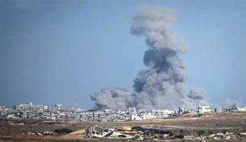 قوات الاحتلال تواصل انتهاكاتها.. قصف جوي ومدفعي شرق غزة