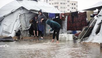 قوات الاحتلال تواصل خرق اتفاق وقف إطلاق النار.. غارات جوية على رفح تزامنا مع عمليات نسف للمنازل شرق غزة