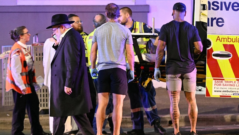 أصداء السابع من أكتوبر في أستراليا... اثنا عشر قتيلاً في هجومٍ مسلّحٍ على إسرائيليين في سيدني