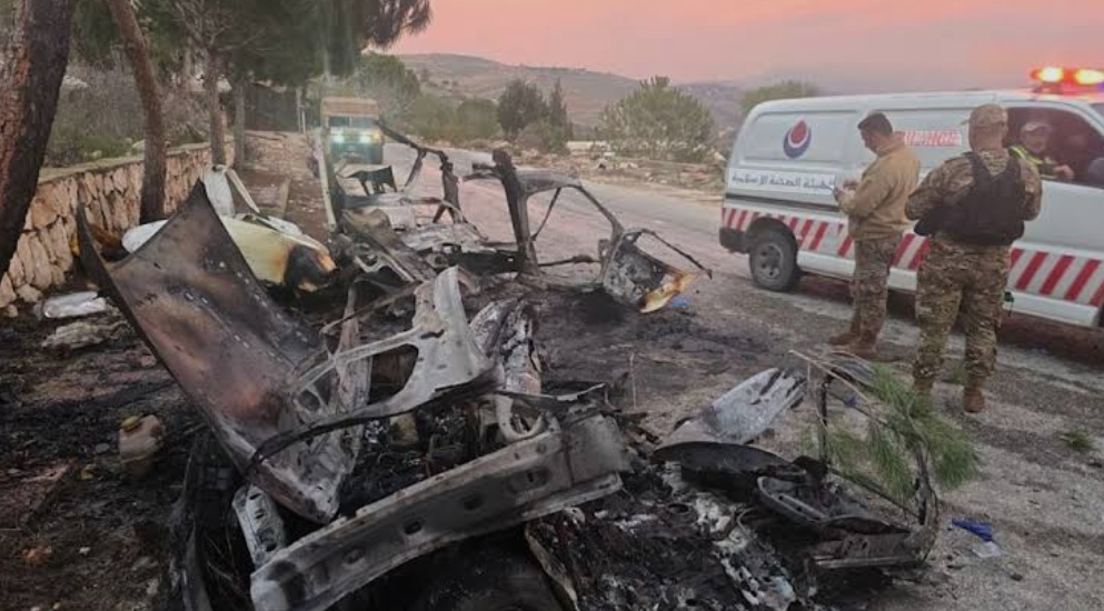 Two Killed in Israeli Airstrikes on Vehicles in Southern Lebanon Amid Ceasefire Breach