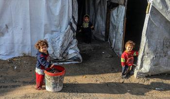 بين القتل والتجويع والاختفاء القسري.. 2025 عام كارثي على الأطفال الفلسطينيين