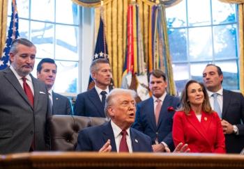 ترامپ برنامه لاتاری را متوقف کرد