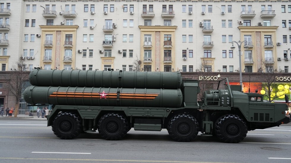 رمز السيادة أم عبء العقوبات؟ مستقبل منظومة إس-400 في السياسة التركية