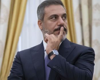 هاکان فیدان؛ سیاست خارجی ترکیه در دستان چهره‌ای خاکستری با لایه‌های پنهان