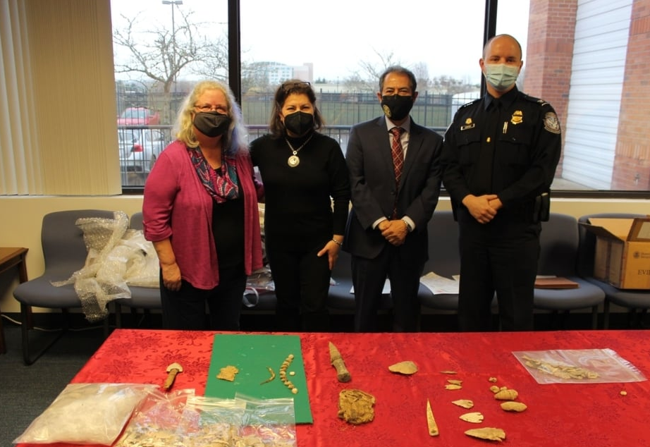 المكسيك تستعيد أكثر من 2000 قطعة من تراثها الثقافي