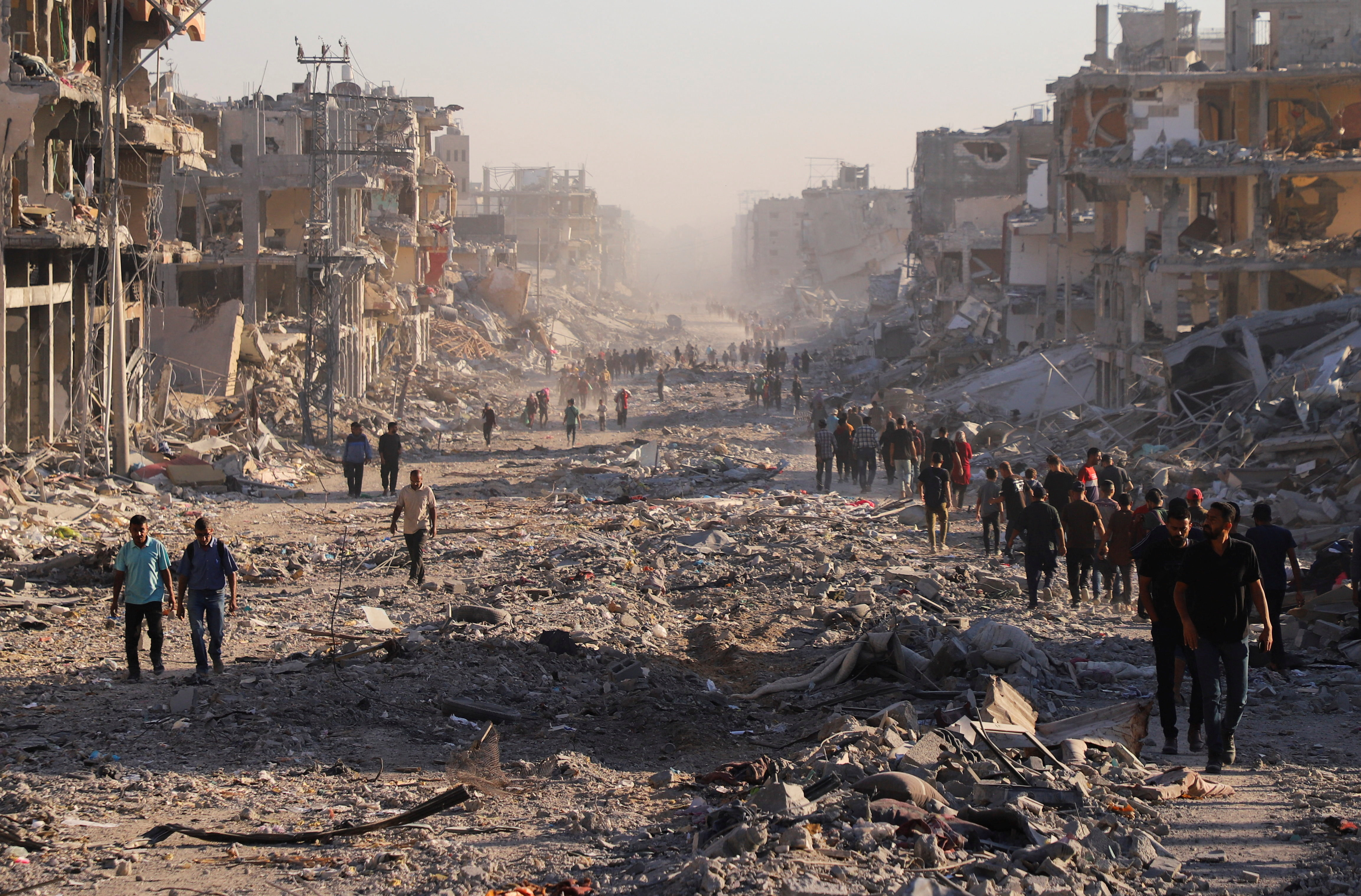 Israeli Attacks Hit Northern Gaza, Killing Three Palestinians in Defiance of Truce