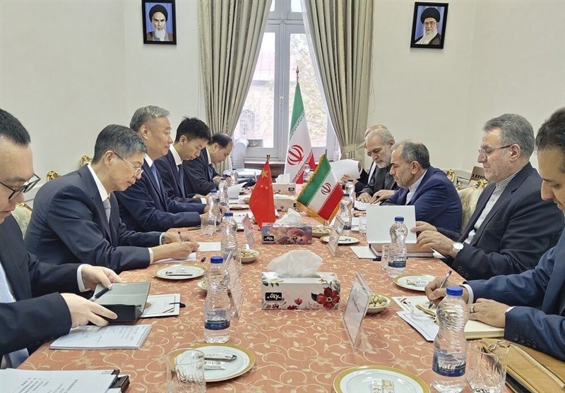 Iran, China Pledge to Deepen Strategic Cooperation
