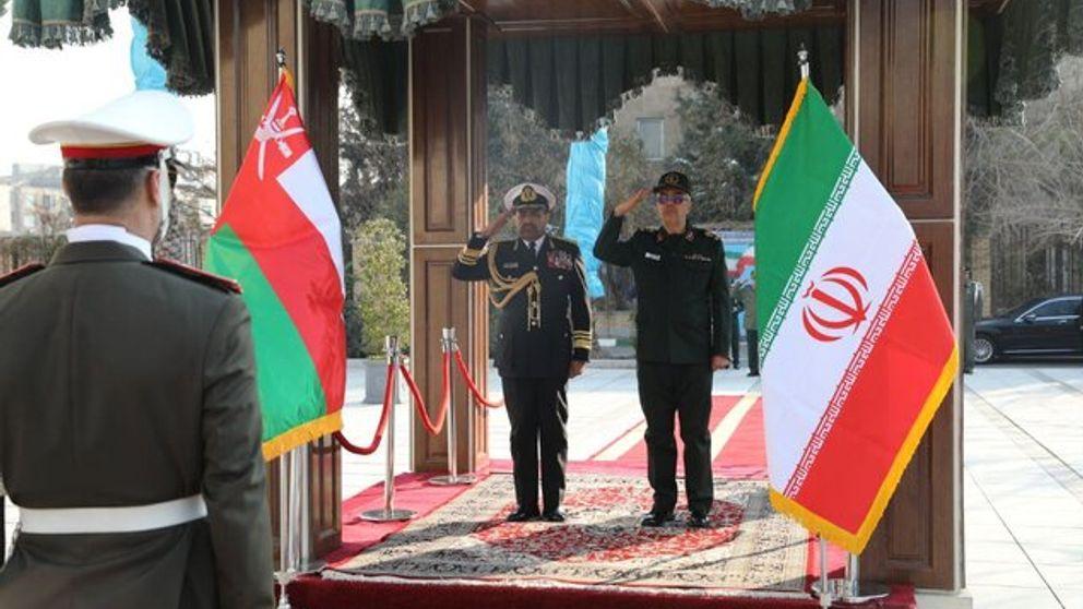 Iran and Oman Discuss Strengthening Military Cooperation