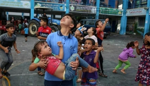 الأطفال الفلسطينيون... مشيعو اليوم هم شهداء ومقاومو الغد