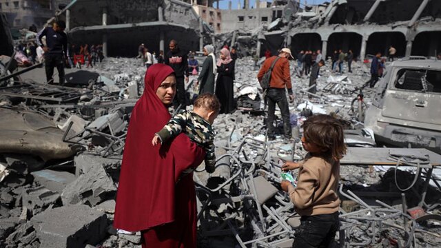 حماس: با مقامات مصر، آخرین پیشنهاد آتش‌بس را بررسی می‌کنیم