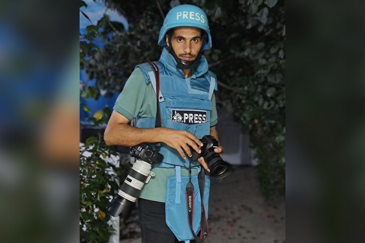 استشهاد صحفي فلسطيني بقصف صهيوني على مجمع ناصر الطبي في خان يونس