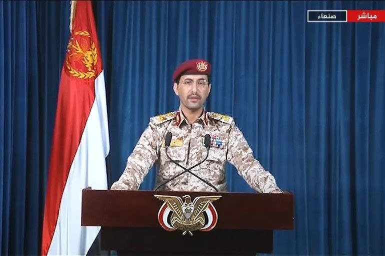 القوات اليمنية  تستهدف مطار "بن غوريون" في منطقة يافا المحتلة