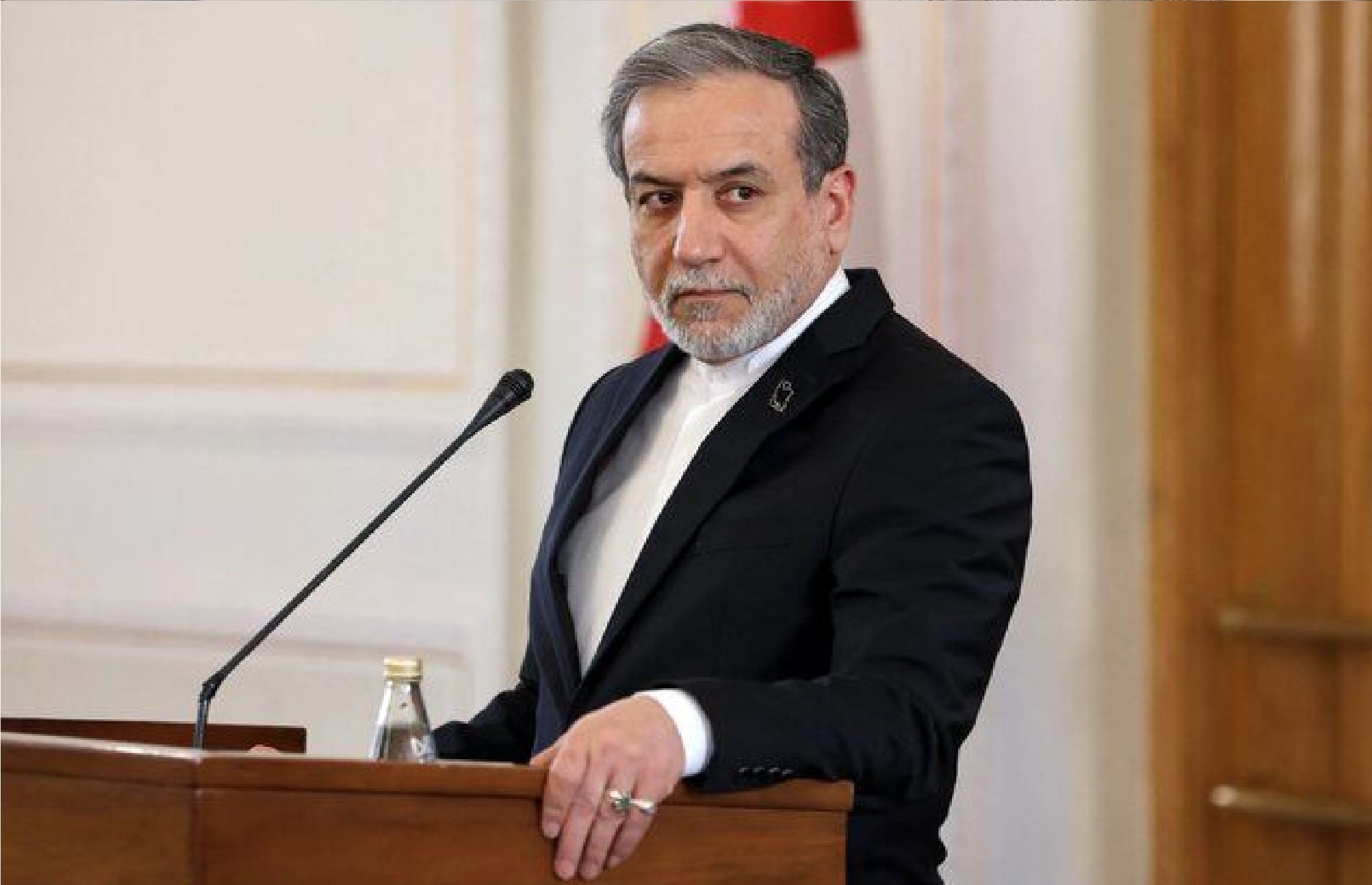 عراقچی: هیچ پیشنهاد مکتوبی از سوی آمریکا دریافت نکرده‌ایم
