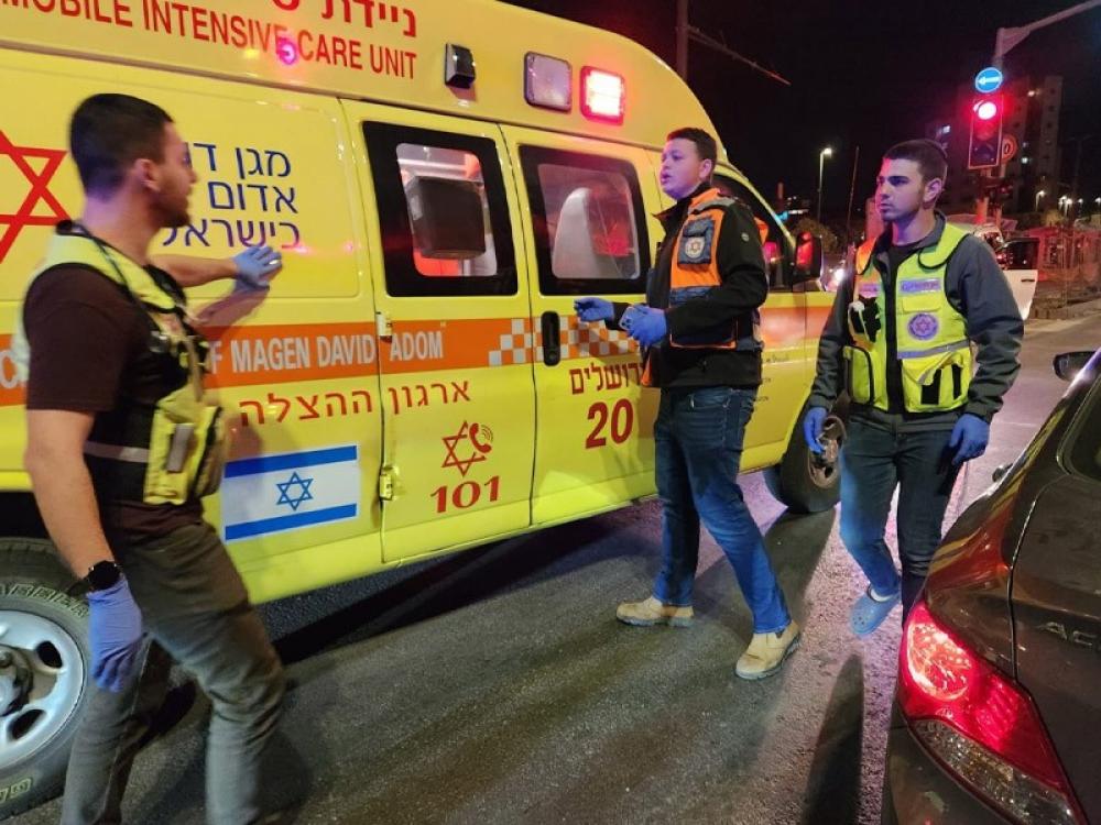 إصابة شرطي اسرائيلي في عملية طعن في القدس