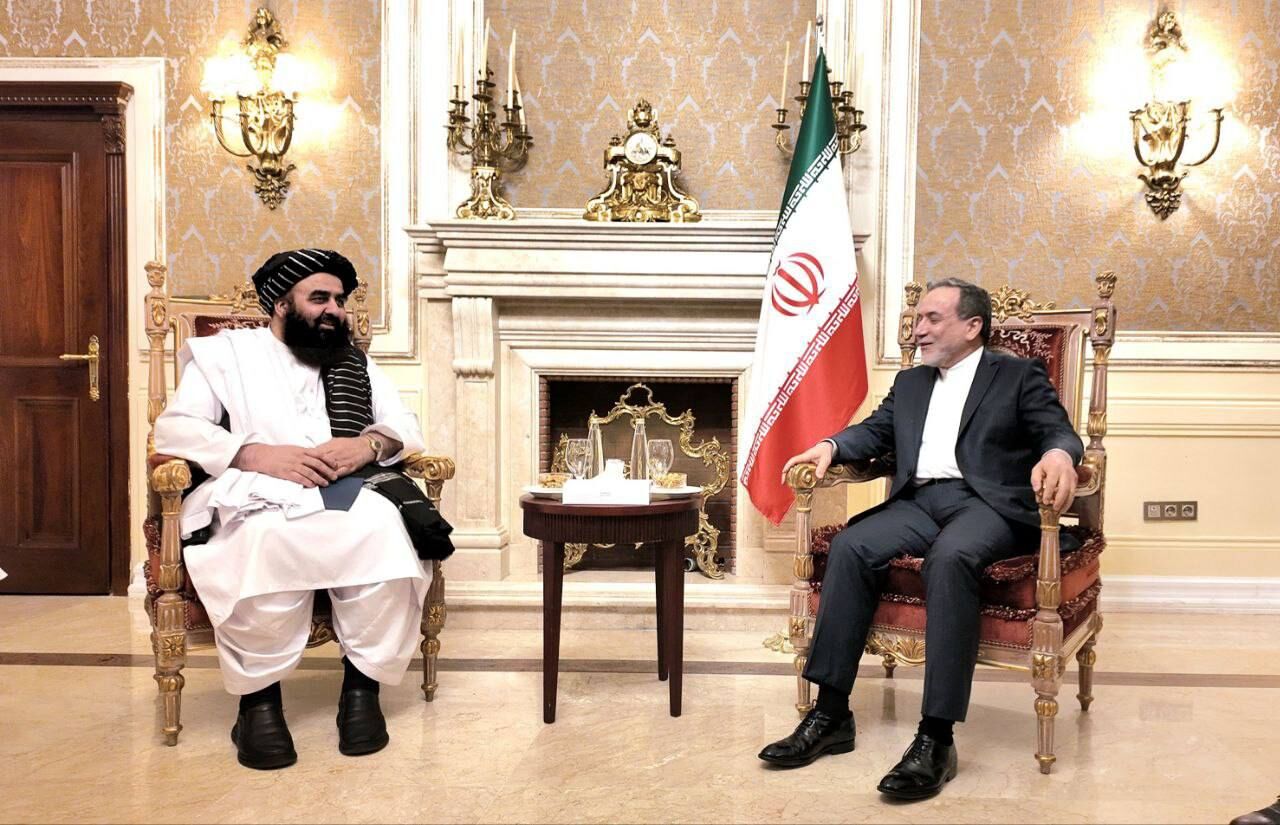 مسئله مهاجران و اقتصاد، محور دیدار متقی با عراقچی