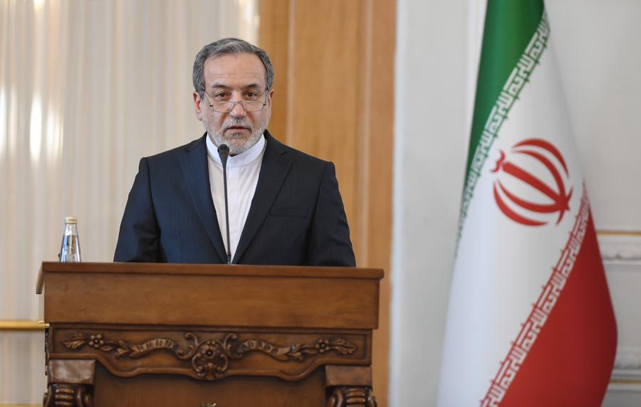 Araghchi Warns of Strong Iranian Retaliation Over Potential Snapback Sanctions