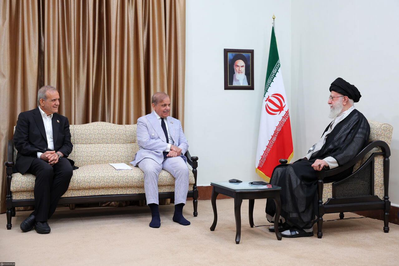 Iran and Pakistan: Convergence in Regional Crises