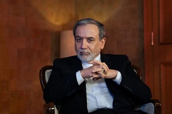 Nuclear Energy a Fundamental Right of Iranians, Says Foreign Minister