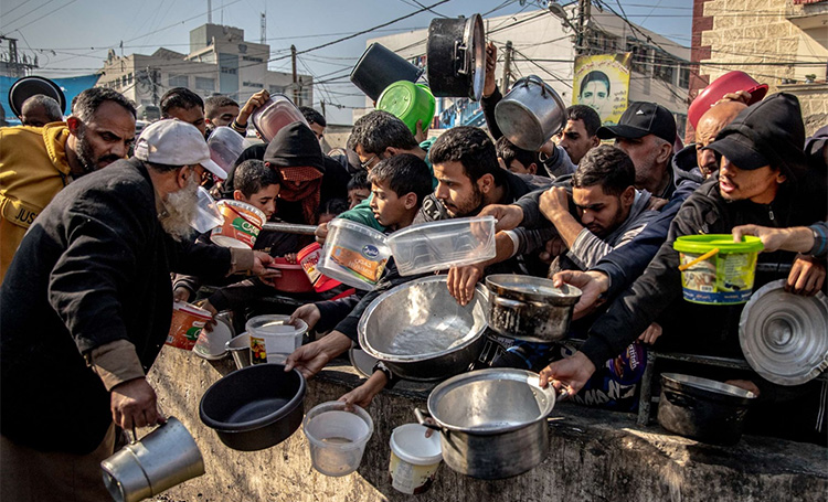 الموت جوعاً في غزة... مشروع إبادة ممنهج بدعم دولي