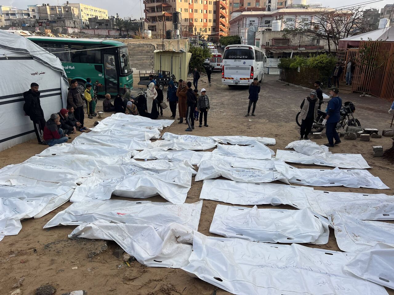 وزارة الصحة في غزة: 27 شهيدا خلال 24 ساعة الماضية