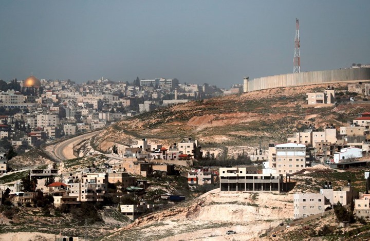 سلبٌ ممنهج: الاحتلال يستولي على أراضي الفلسطينيين لبناء وحدات استيطانية