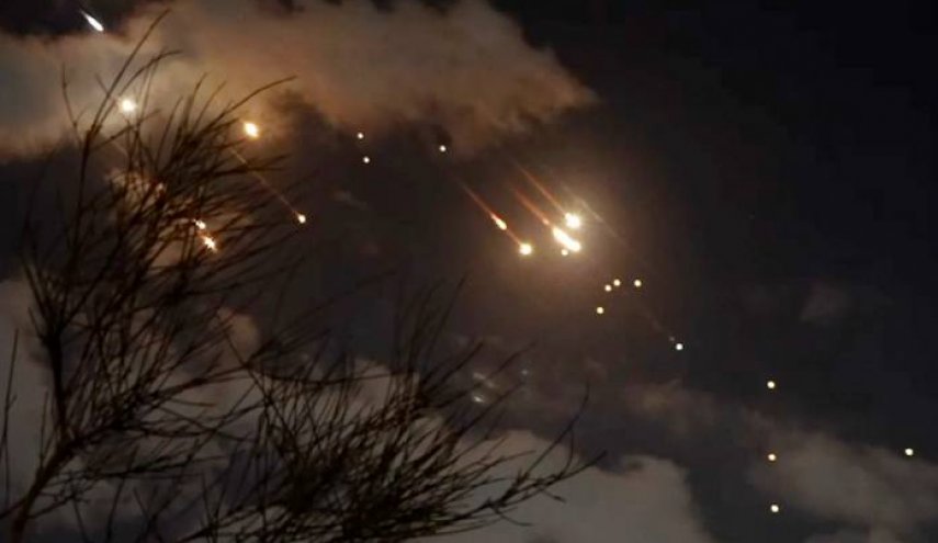 في دفعة جديدة..صواريخ إيرانية تدك تل أبيب ومناطق واسعة بفلسطين المحتلة