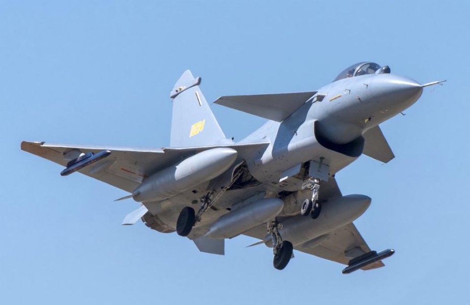 Changing Air Power Balance: Will Iran Buy Chinese Fighter Jets?