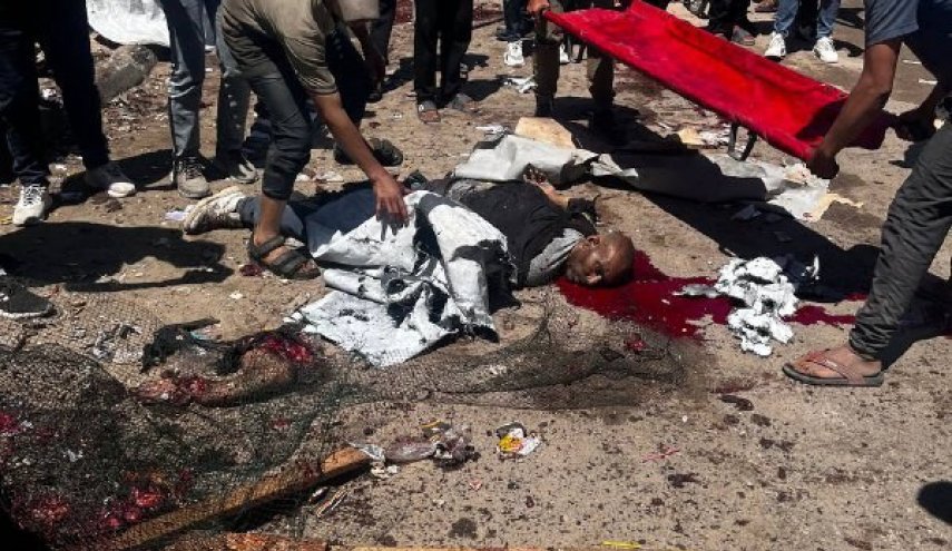 باستهداف الاحتلال سوقا شعبيا في غزة..  استشهاد 12 فلسطينيًا بينهم 4 أطفال