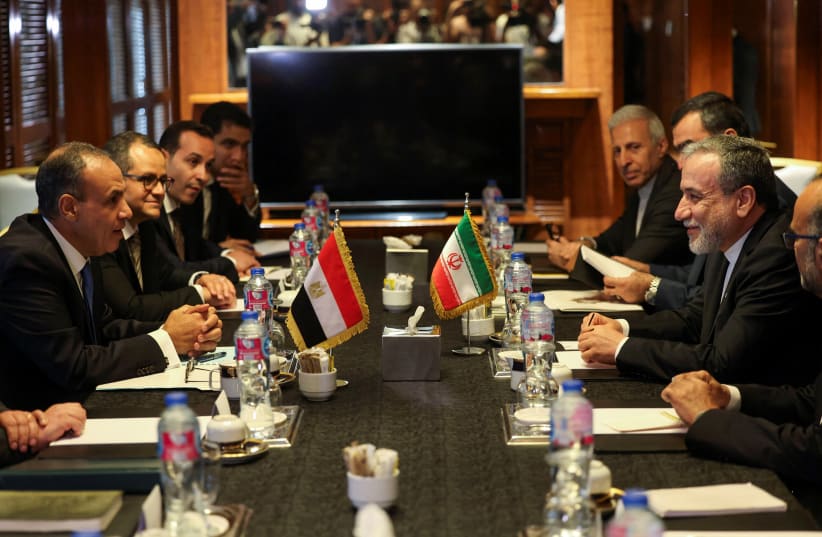 Iranian FM in Cairo Calls on Muslim World to Unite Against Israeli Offensives in Gaza