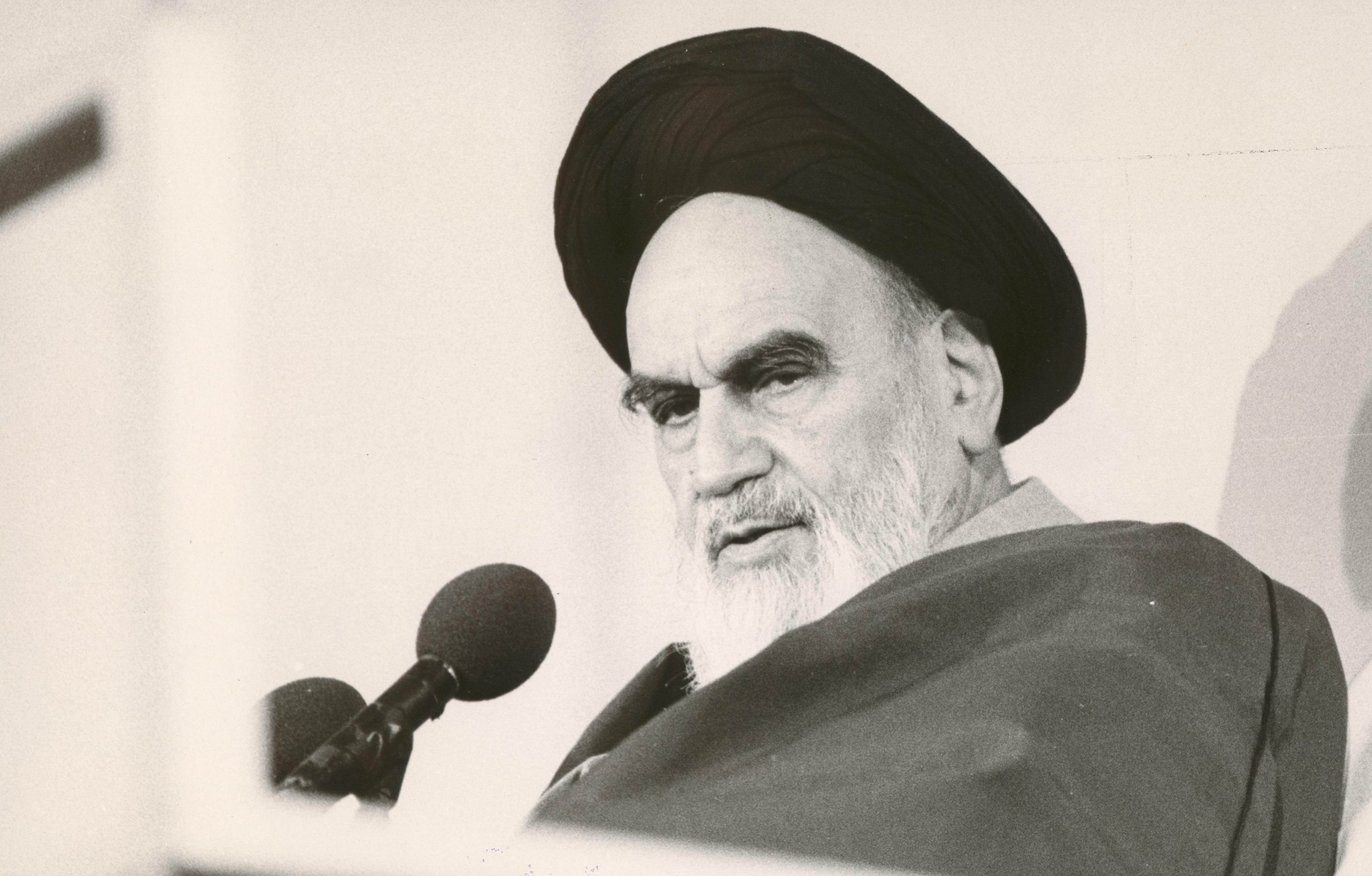مسئله فلسطین در گفتمان سیاسی امام خمینی (ره): معیار حق و باطل در جهان معاصر