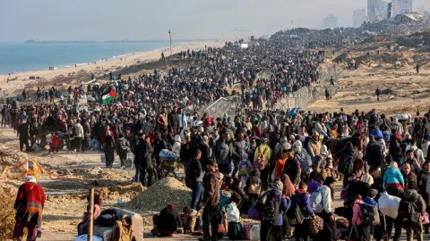 مخيمات بلا وطن: خطة أمريكية لإعادة رسم خارطة غزة عبر التهجير الإنساني