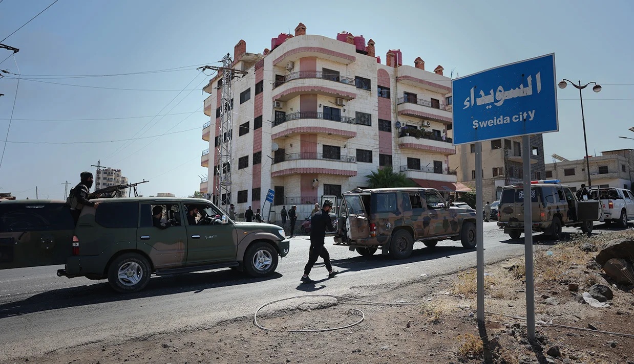 As Syria Sinks in Crisis again, Re-embracing Spirit of Resistance Looks Only Working Choice