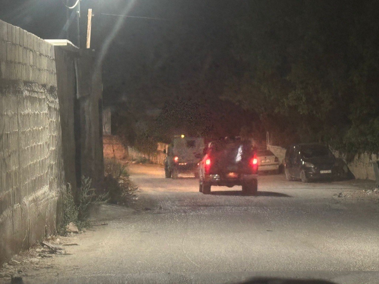 الضفة الغربية: إصابات في صفوف الفلسطينيين برصاص المستوطنين وقوات الاحتلال