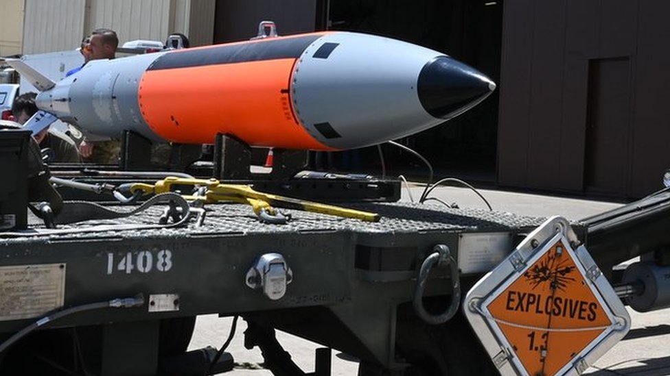 For The First Time in Over a Decade, US Nuclear Weapons Have Been Deployed to England