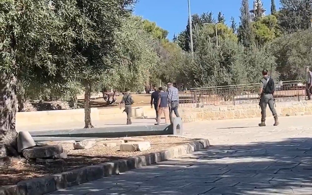 Settlers Storm Al-Aqsa as Violence Escalates in West Bank