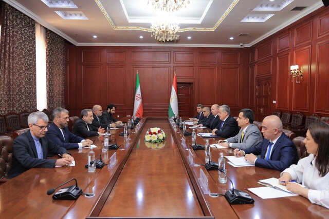 تقدیر عراقچی از تاجیکستان