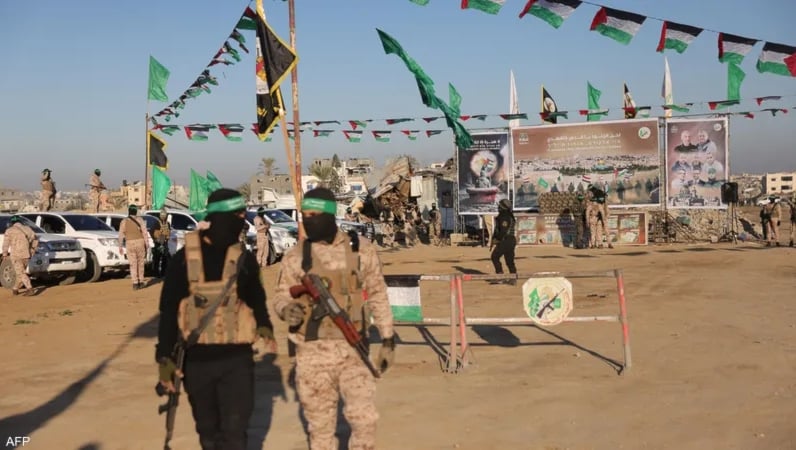 قيادي فلسطيني للميادين: حماس وفصائل المقاومة وافقوا على مقترح الوسطاء لوقف إطلاق النار
