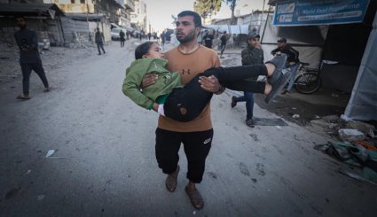الاحتلال يصعد ضغطه الميداني وسط تفاقم المأساة الانسانية في غزة