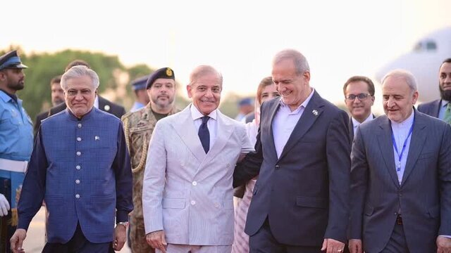 زيارة بزشكيان إلى باكستان... آفاق جديدة في مسار العلاقات الإستراتيجية
